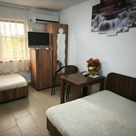 Vila Marius-Camere De Inchiriat Eforie Nord Zewnętrze zdjęcie